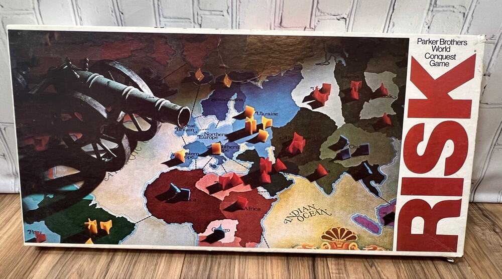 Vintage 1975 Risk Board Game Parker Brothers World Conquest Game Complete Game